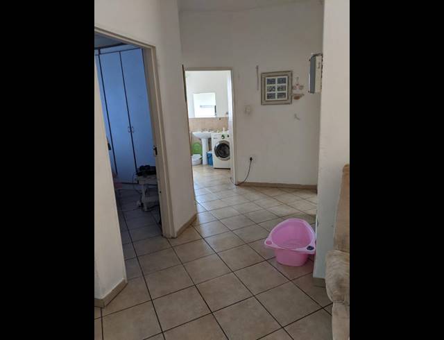 2 BEDROOM TOWNHOUSE FOR SALE IN ROBIN PARK